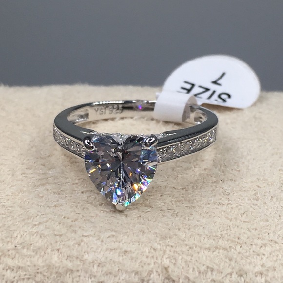 14k white gold ring diamond 2 CT heart engagement - Picture 7 of 9